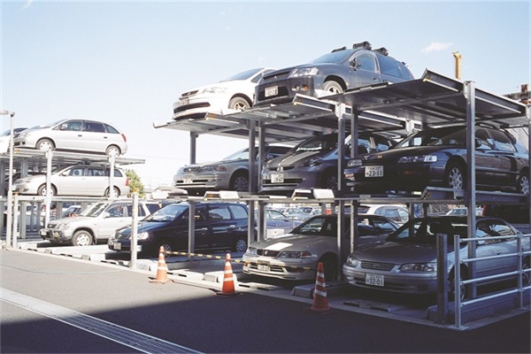 日本簡(jiǎn)易升降車(chē)庫(kù)3