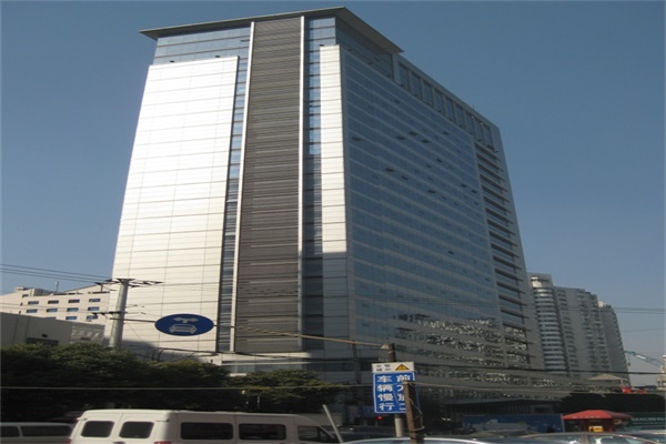 寶華大廈（垂直升降式42車位）